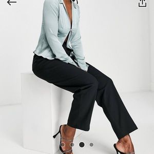 Topshop tailored relaxed dad pleated pants in black